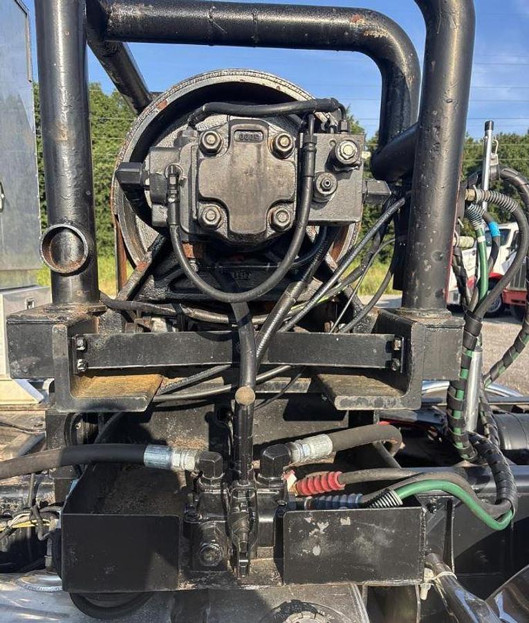 Used 2006 Kenworth T800 Wide Nose Day Cab Semi Truck