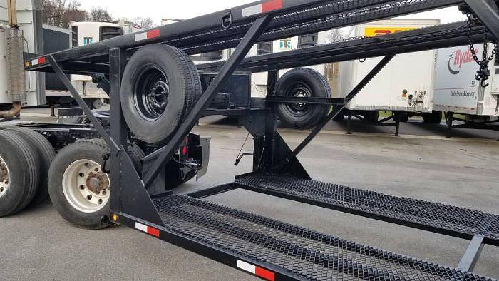 Used 2001 Car Carrier Hauler Tractor-Trailer