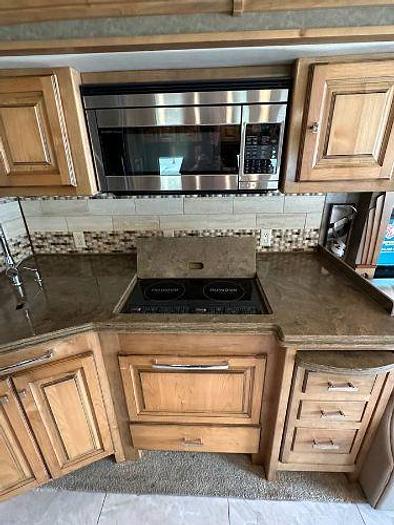 Used 2017 Tiffin Phaeton 40IH