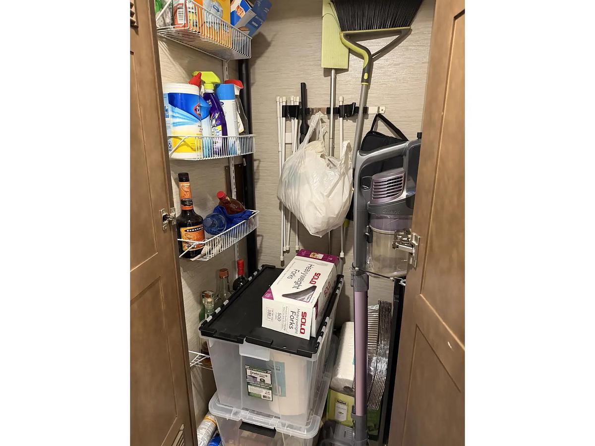 Used 2019 Newmar Ventana 3709