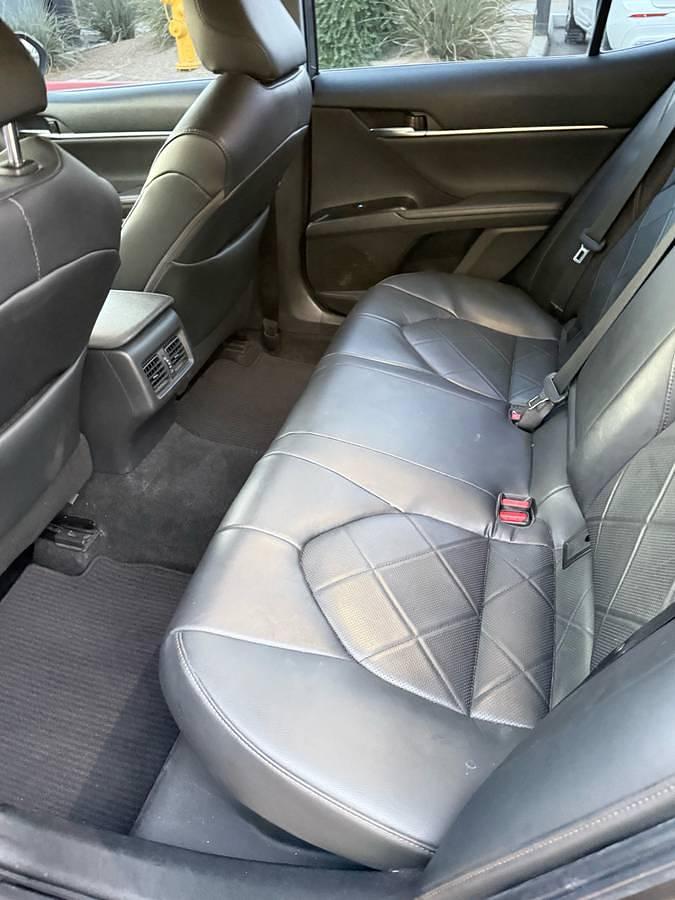 Used 2019 Toyota Camry Hybrid XLE