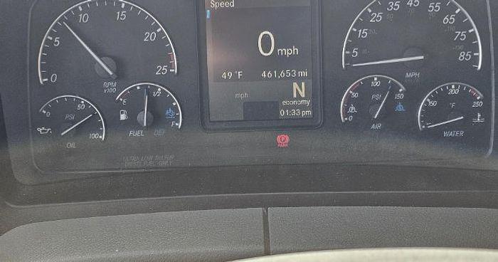 Used 2020 Freightliner CASCADIA 126