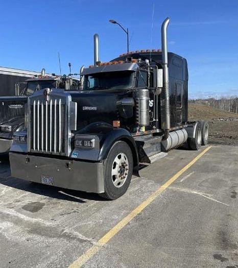 Used 2007 KENWORTH W900L