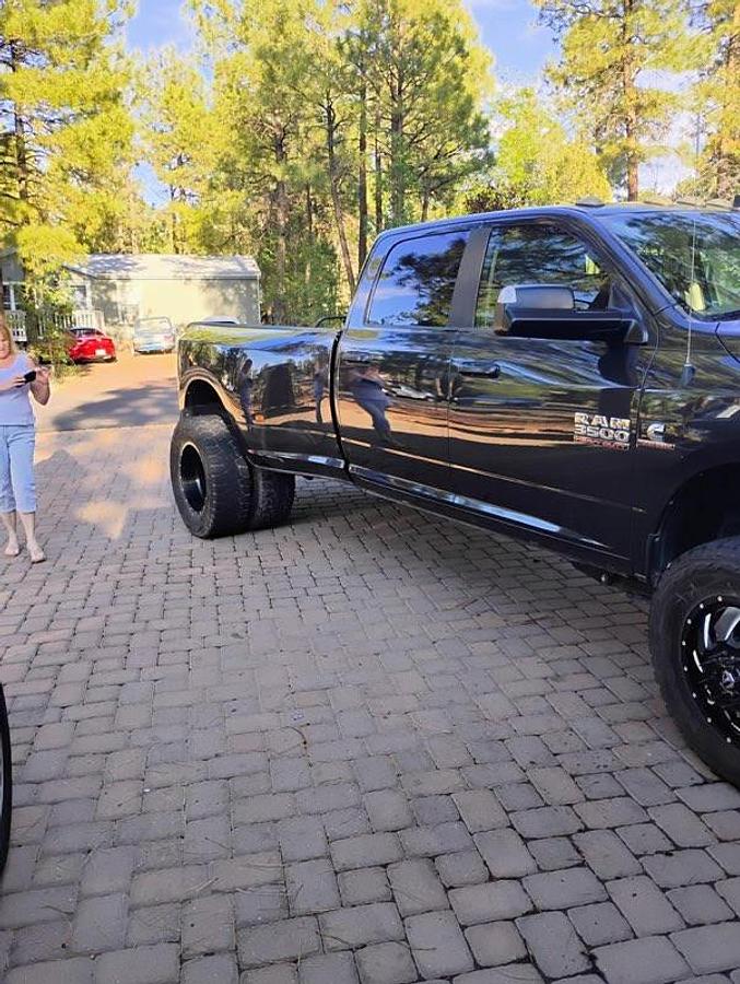 Used 2016 RAM 3500 SLT Crew Cab LWB 4WD DRW