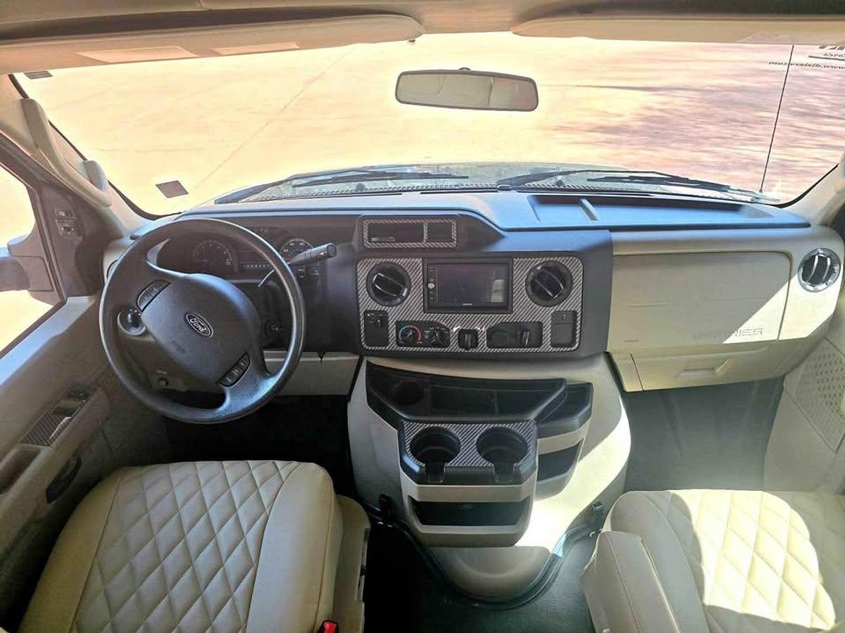 Used 2019 Entegra Esteem 31l