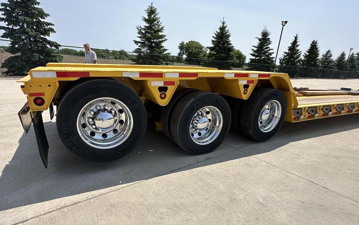 Used 2020 KENWORTH W900 & 2024 TRAIL KING TK110HDG