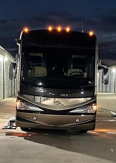 Used 2014 American Coach American Revolution 42W