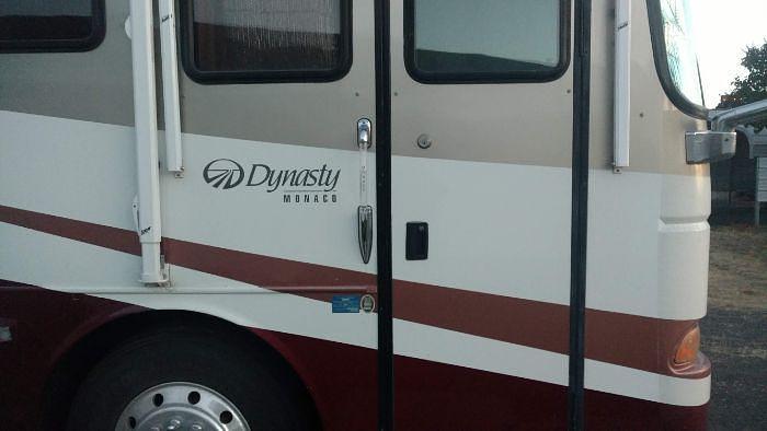 Used 2000 Monaco Dynasty 38P