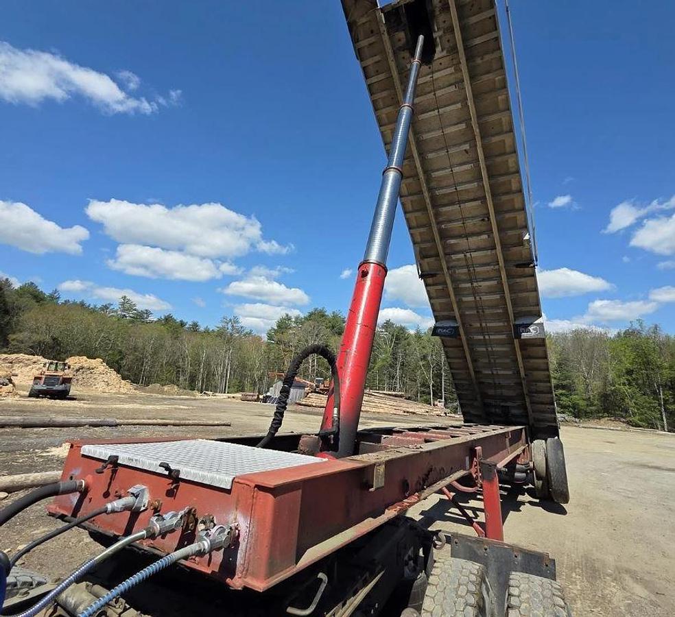 Used 1998 MAC TRAILER MFG 36 ft Tri Axle