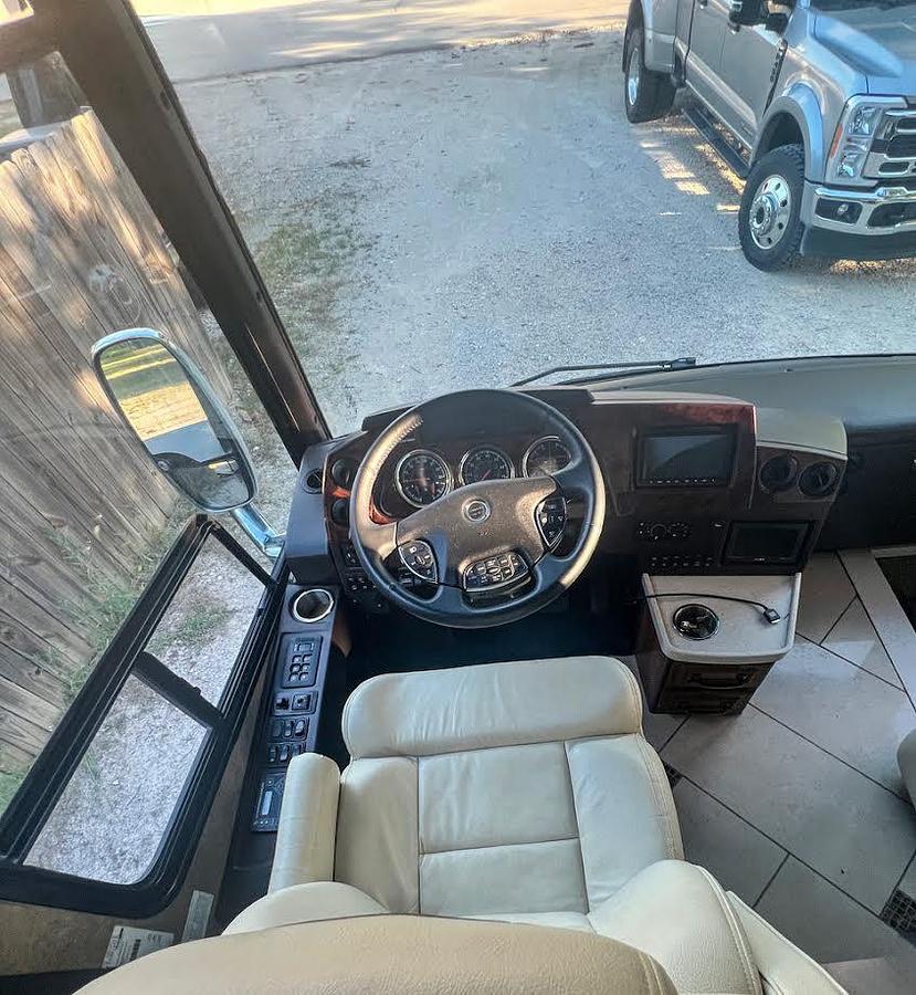 Used 2014 Itasca Meridian 42GQ Class A Motorhome