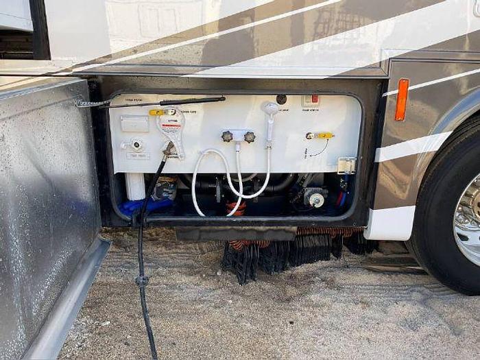 Used 2014 Tiffin Allegro Red 33AL