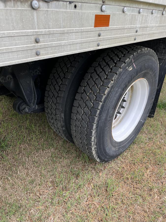 Used 2020 Freightliner M2 106 26ft Box Truck W/ Liftgate