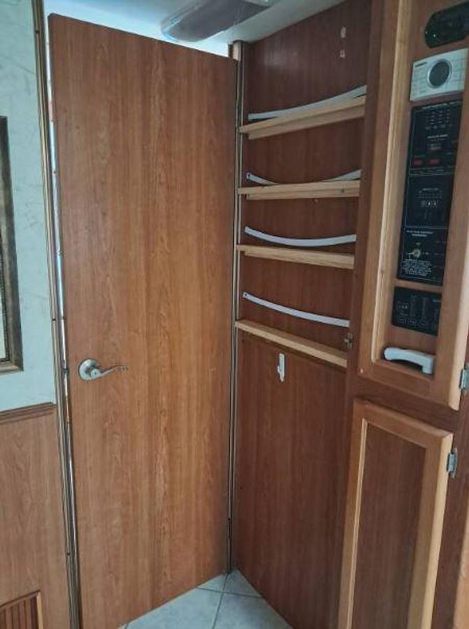 Used 2007 National TROPICAL 391LX Class A Motorhome