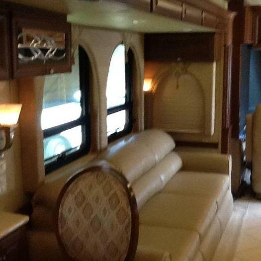 Used 2009 Newmar Essex 4517