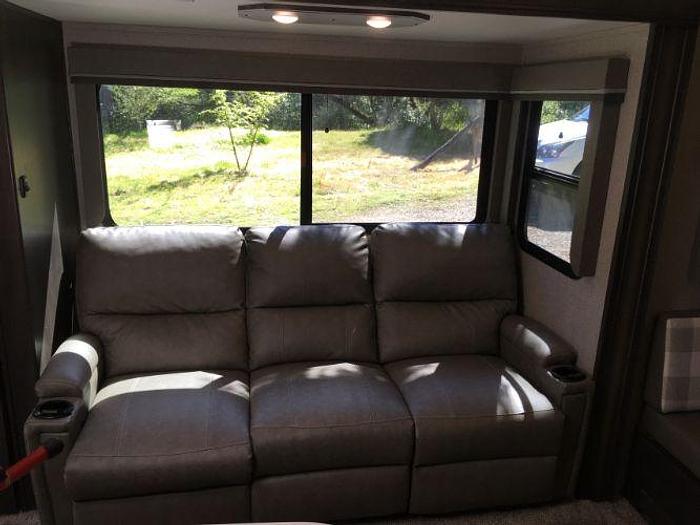 Used 2021 Grand Design Reflection 31MB