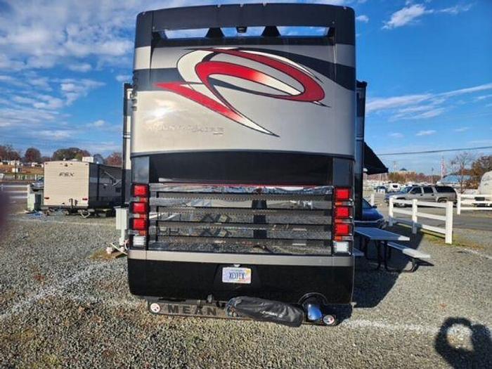 Used 2011 Newmar Mountain Aire 4314