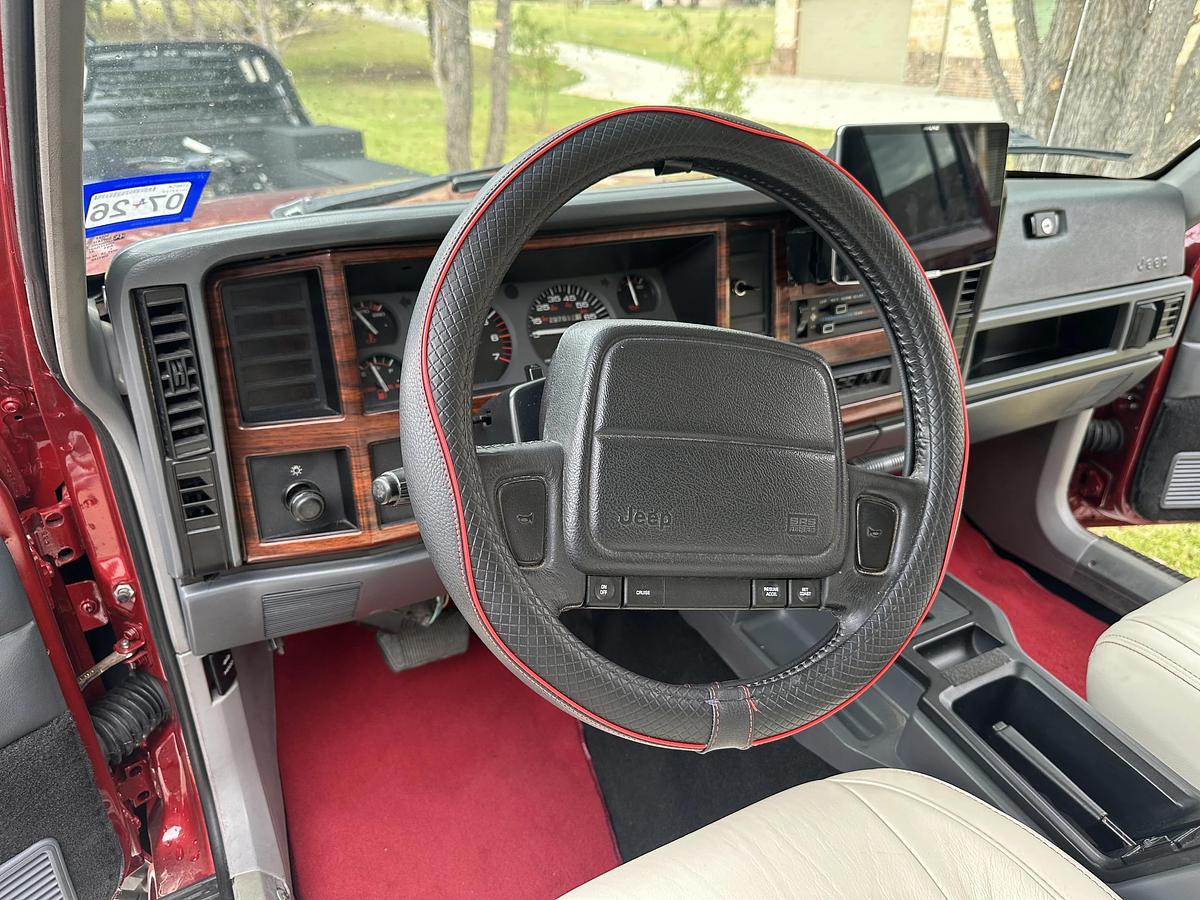 Used 1996 Jeep Cherokee 2WD 4-Door