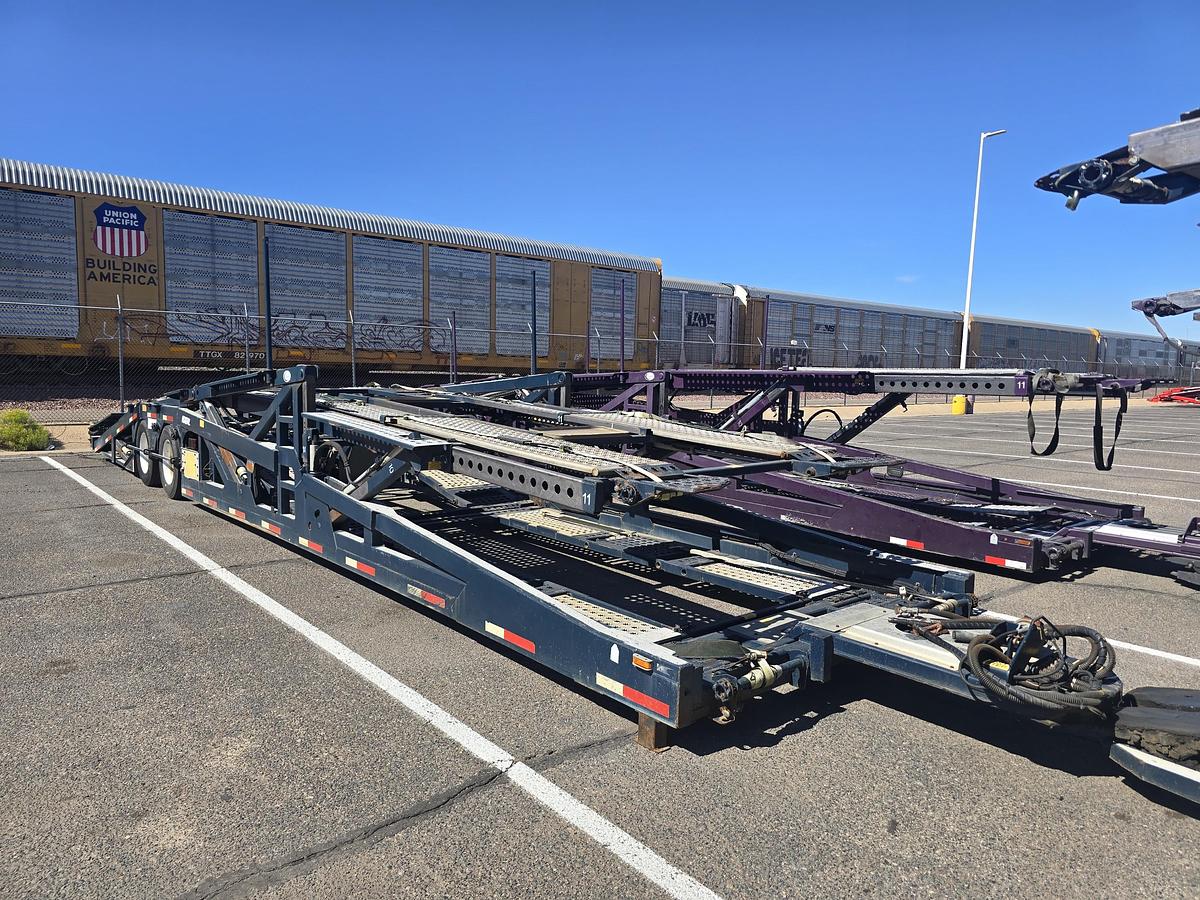 Used 2014 Volvo 10 Car Hauler