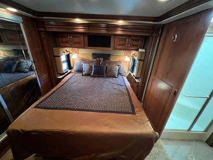 Used 2013 Fleetwood DISCOVERY 36J