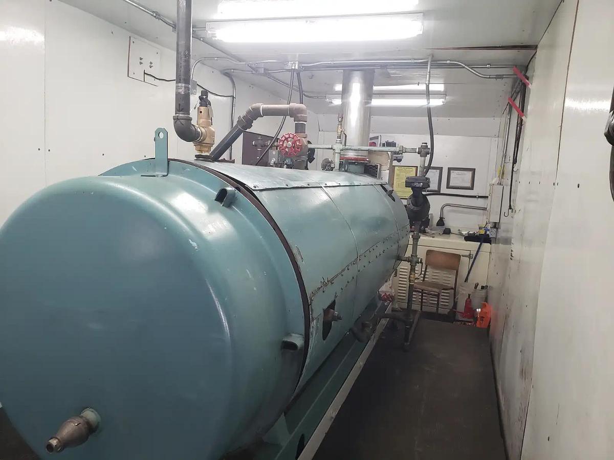 Used 2009 Kenworth T370 c/w 40hp Steam Boiler Truck