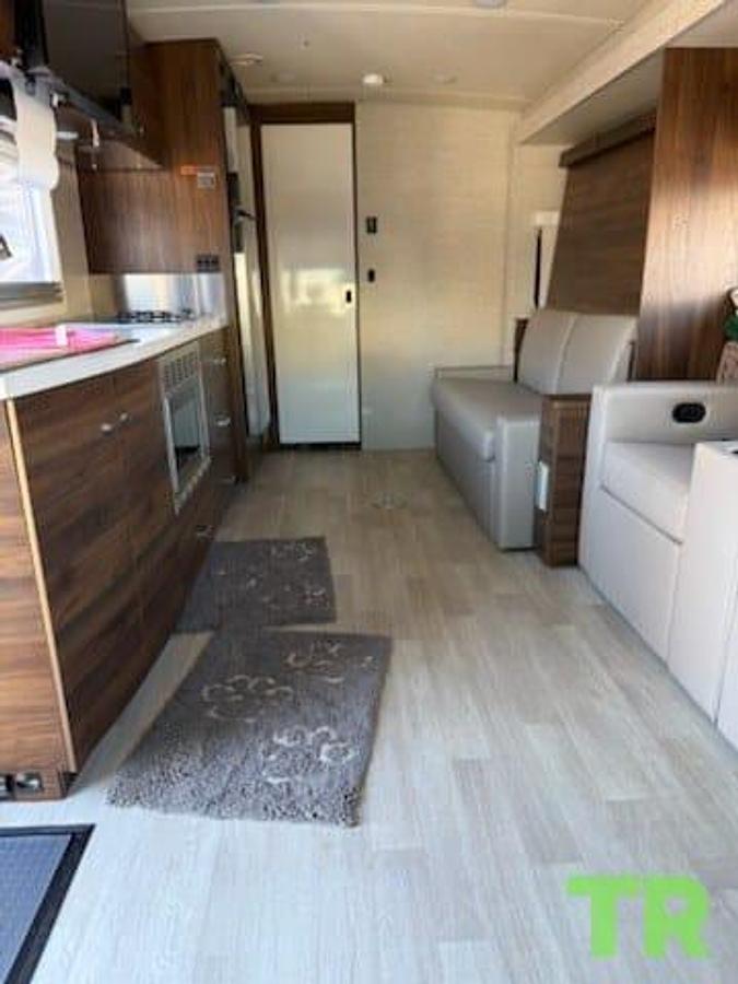 Used 2023 Winnebago View 24d