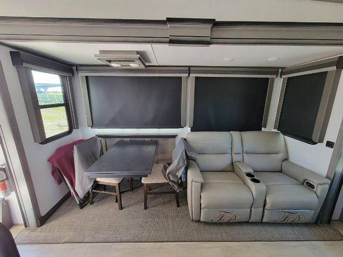 Used 2023 Keystone Montana 3123RL