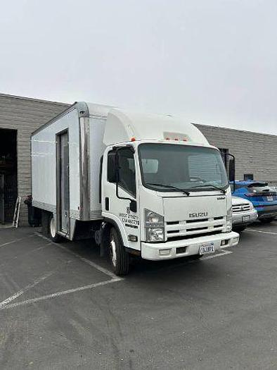 Used 2014 ISUZU NPR Gas Box Van