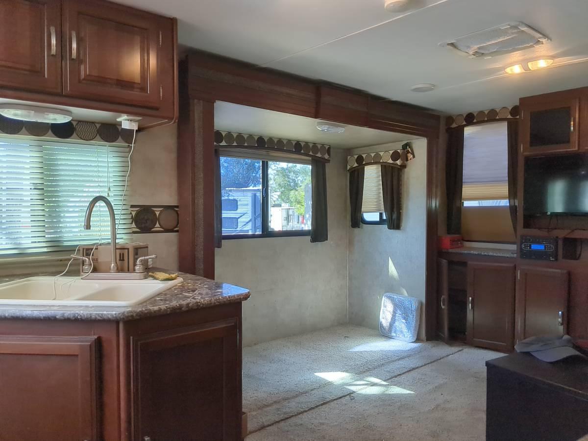 Used 2015 Keystone Passport Ultra Lite