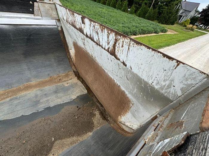 Used 2015 Peterbilt 367