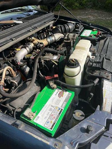 Used 2001 Ford Super Duty F-250 Lariat Flatbed