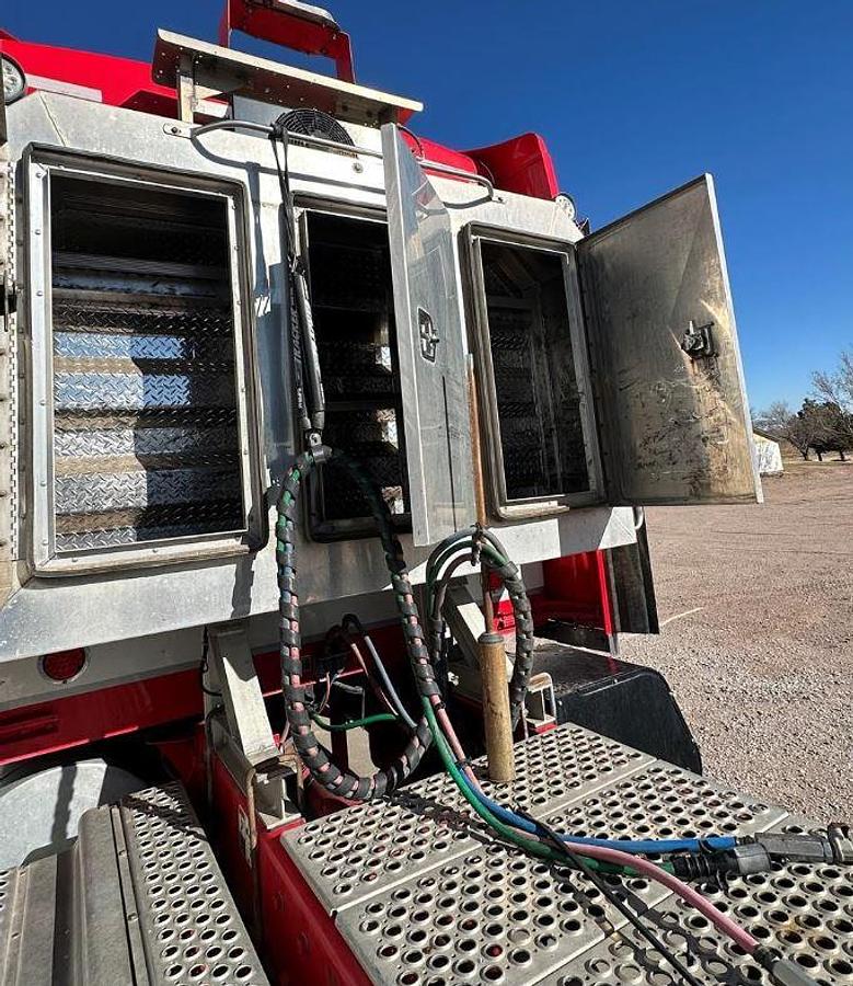 Used 2019 Kenworth W900