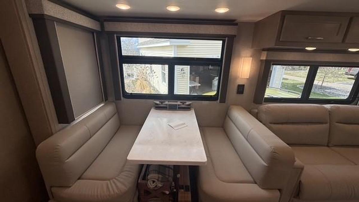 Used 2025 Renegade Valencia 38RW