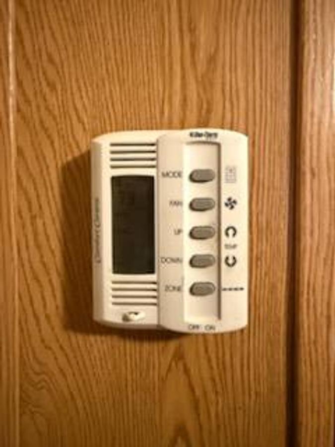 Used 2007 Keystone Montana 3400RL