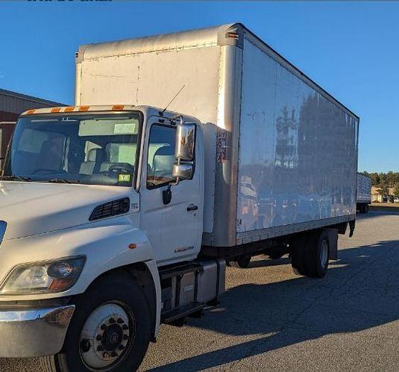 Used 2014 Hino 268