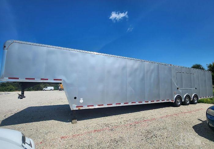 Used 2016 VINTAGE TRAILERS Outlaw