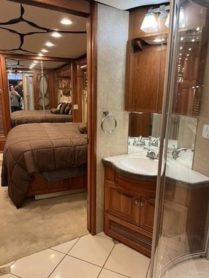 Used 2007 Newmar Essex 4510