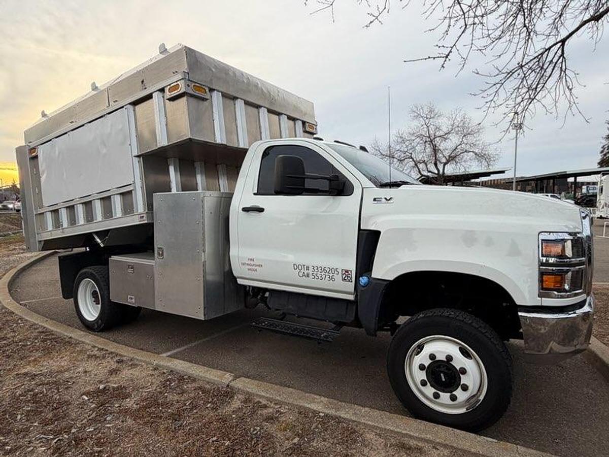 Used 2019 International CV 515 Chipper Truck