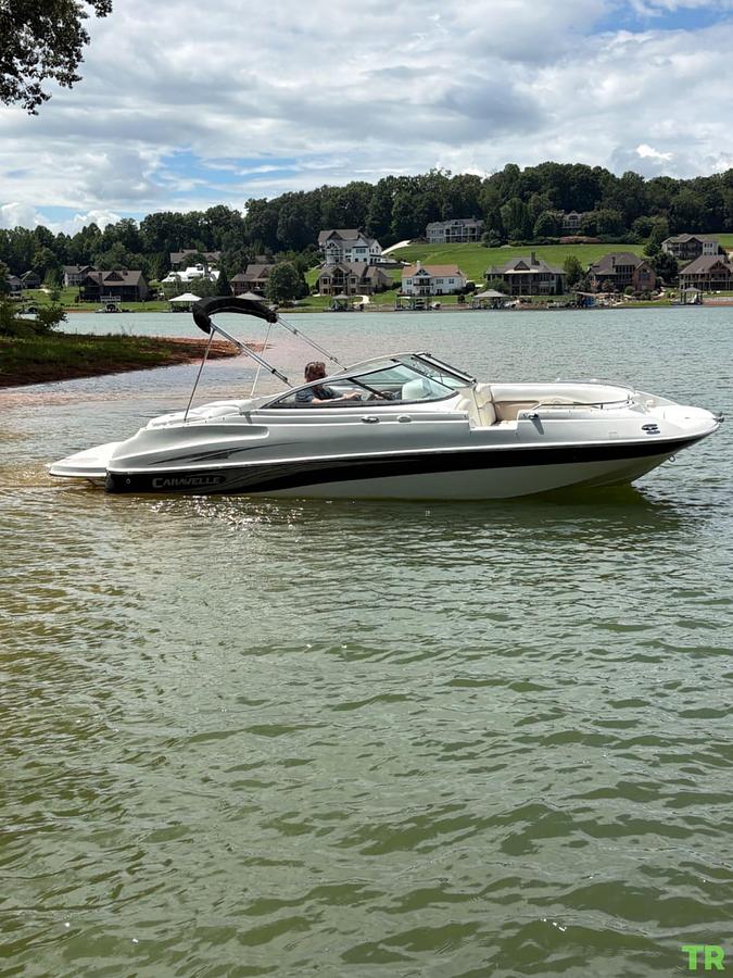 Used 2007 Caravelle 21' Deck Boat • New Volvo Penta 5.0L Engine Block • Only 0.5 Hours • One Owner • Trailer Included