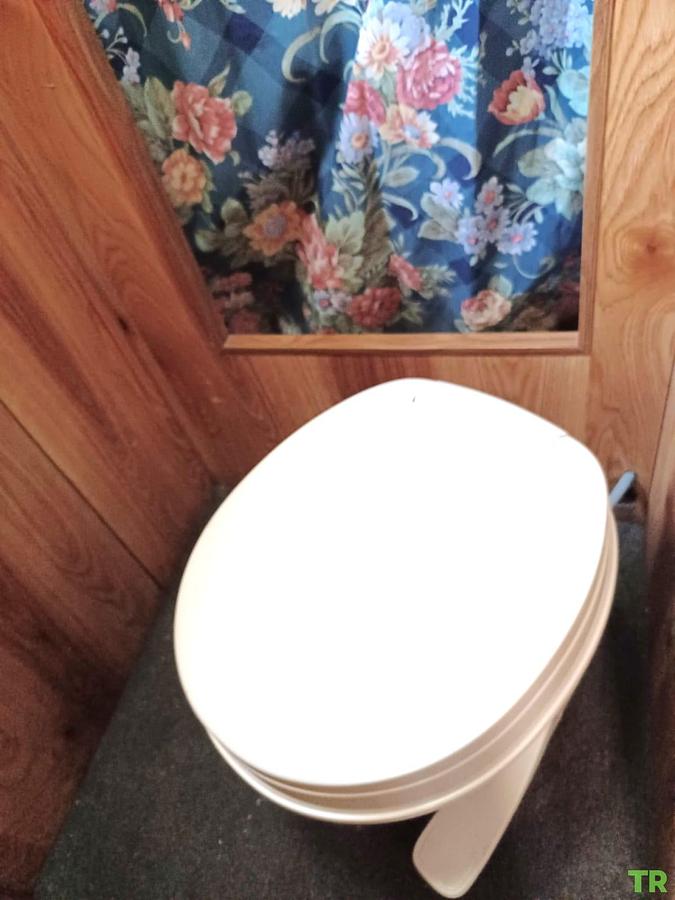 Used 1990 Sport Trailer Toy House