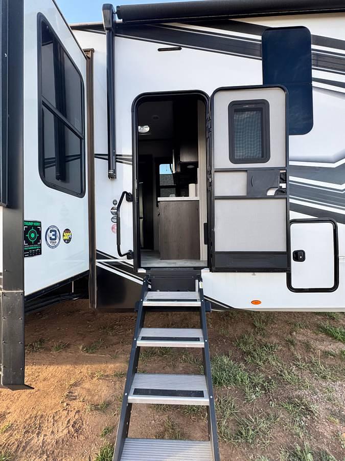 Used 2023 Grand Design Momentum 395MS