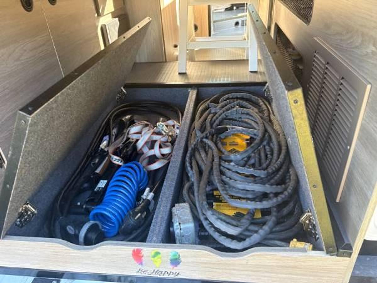 Used 2022 Winnebago Solis