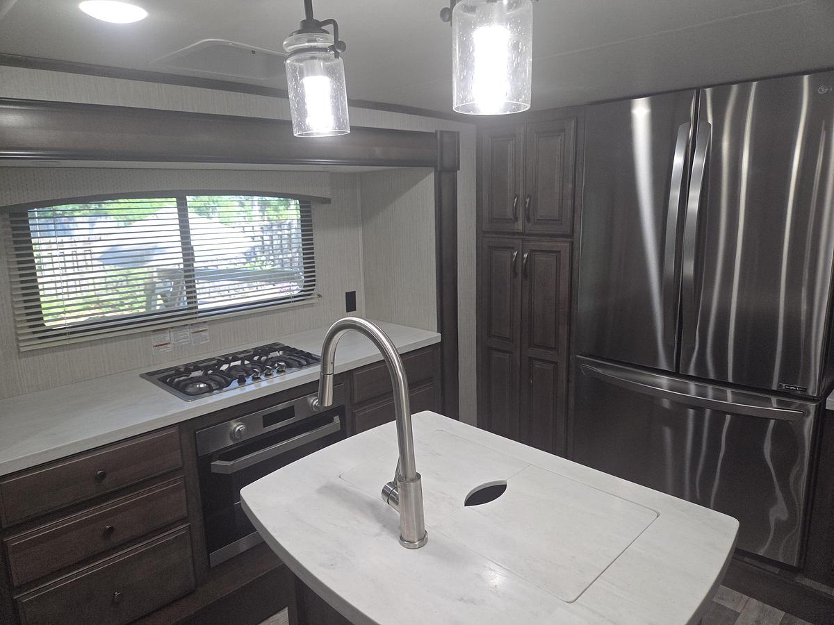 Used 2020 Forest River Sierra 38FKOK Fifth Wheel • Front Kitchen • King Bed