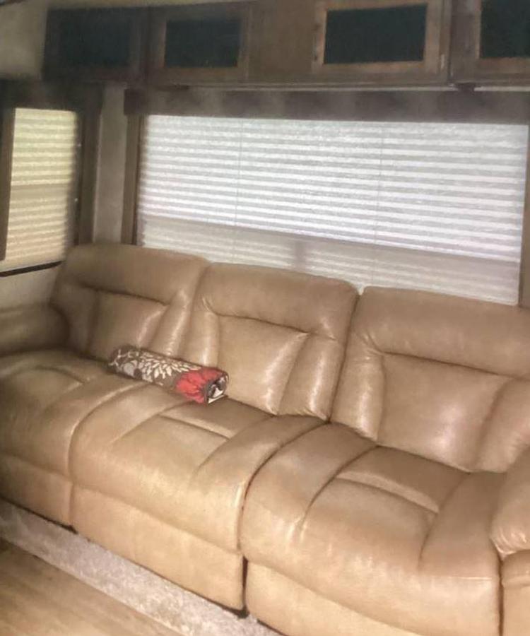 Used 2016 Keystone Carbon Toyhauler