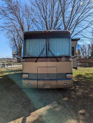 Used 2005 Monaco Beaver