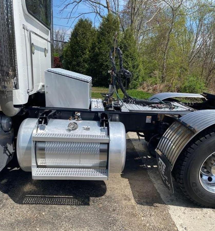 Used 2020 Peterbilt 389