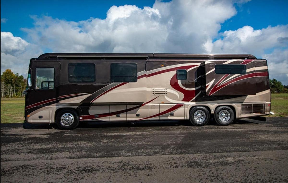 Used 2009 Foretravel Nimbus Tahoe 4030