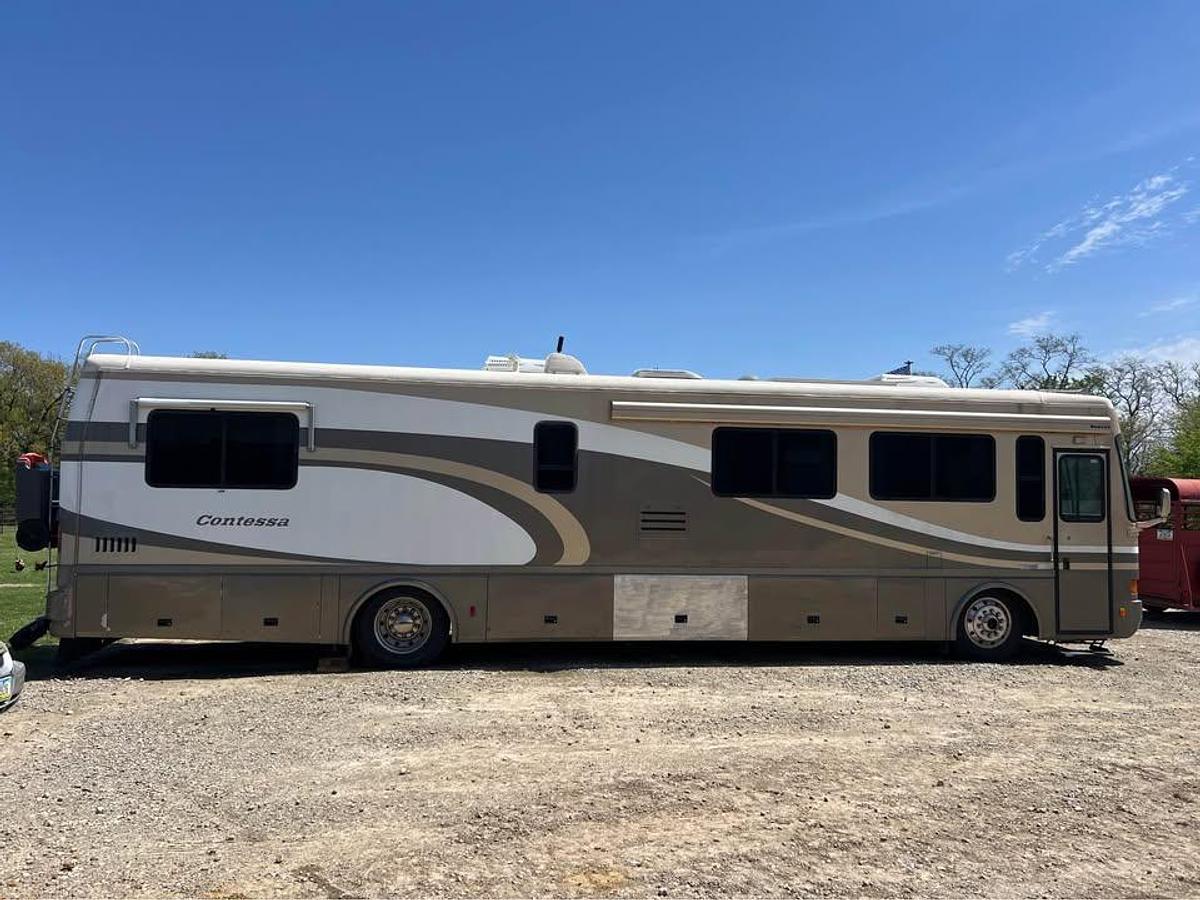 Used 2000 Beaver Contessa Class A Diesel Motorhome