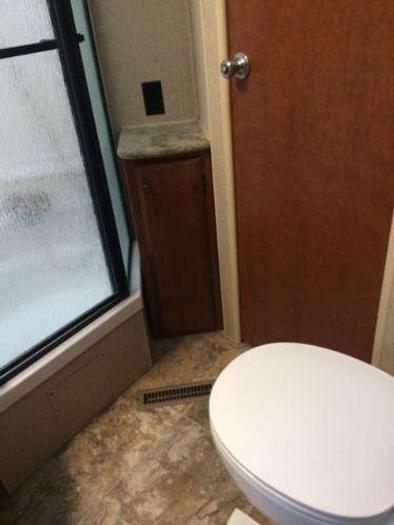 Used 2016 Northwood Artic Fox 25W