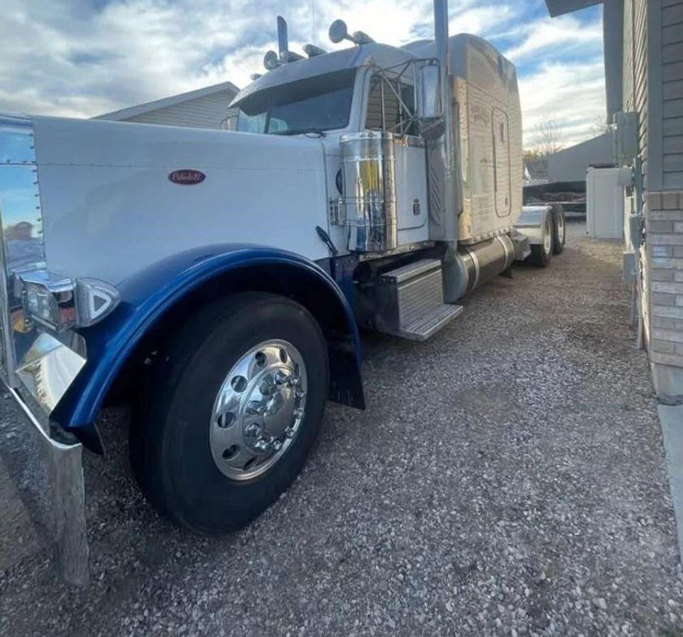 Used 2000 Peterbilt 379EXHD