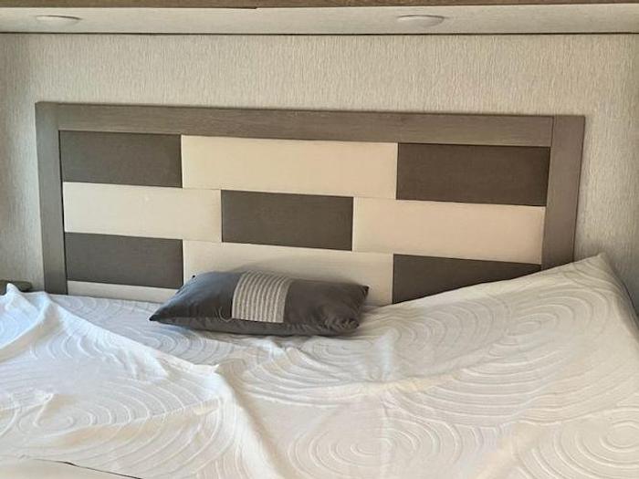 Used 2022 Forest River Salem Hemisphere Elite 36FL